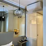 Pratic Hotel