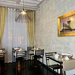 Pratic Hotel