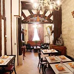 Pratic Hotel