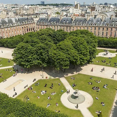 Pratic Hotel Parigi