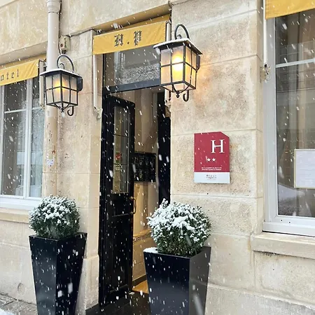 Hotel Pratic 2*