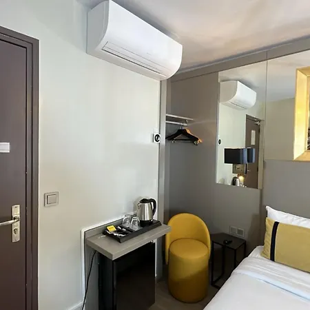 Hotel Pratic Parigi