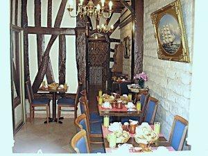 Pratic Hotel Parigi